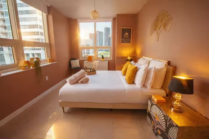 Warm queen bedroom